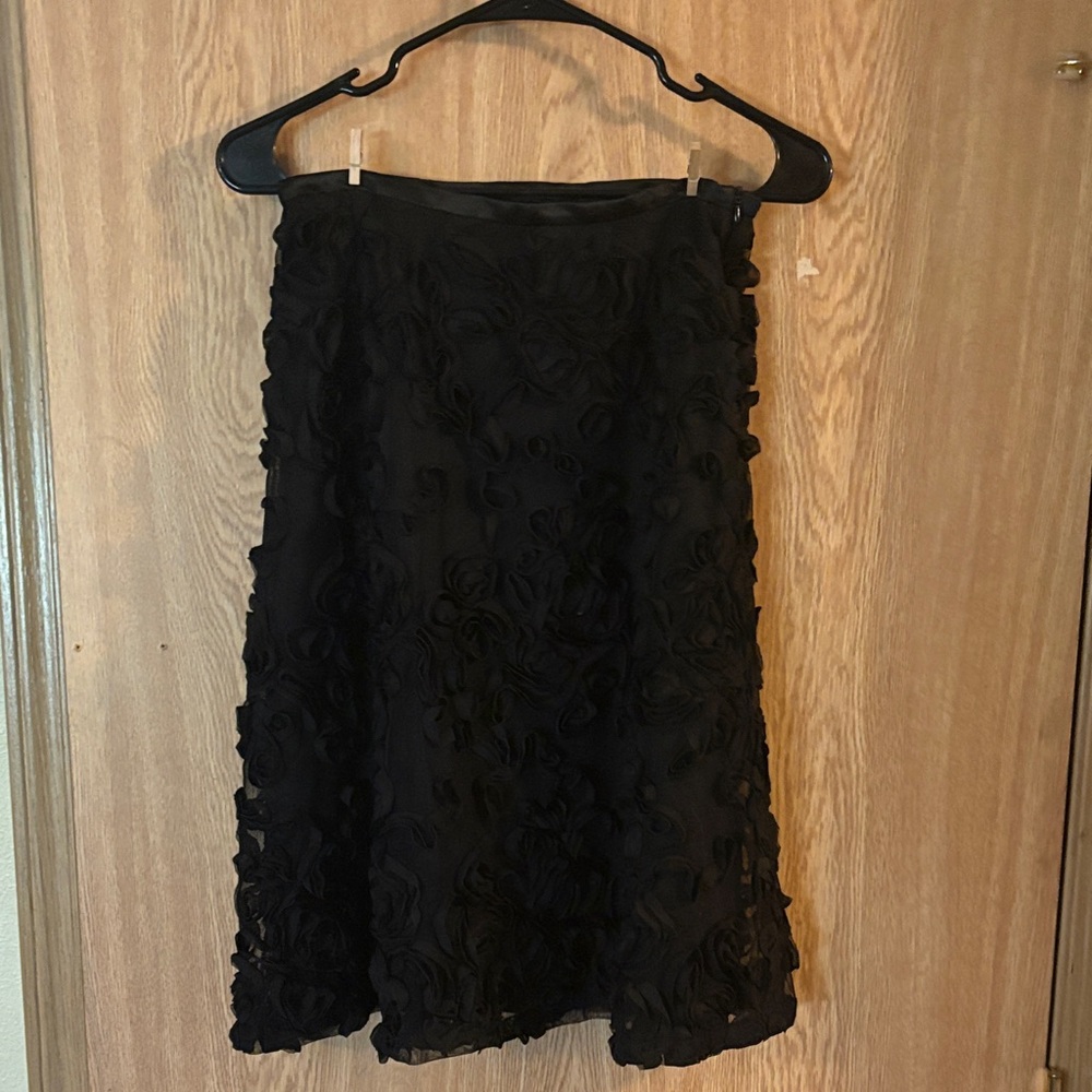 Elegant Black Floral Skirt